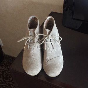 toms wedges